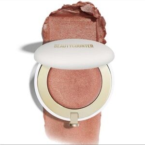 Beautycounter Cheeky Clean Highlighting
Balm in Cosmo NIB